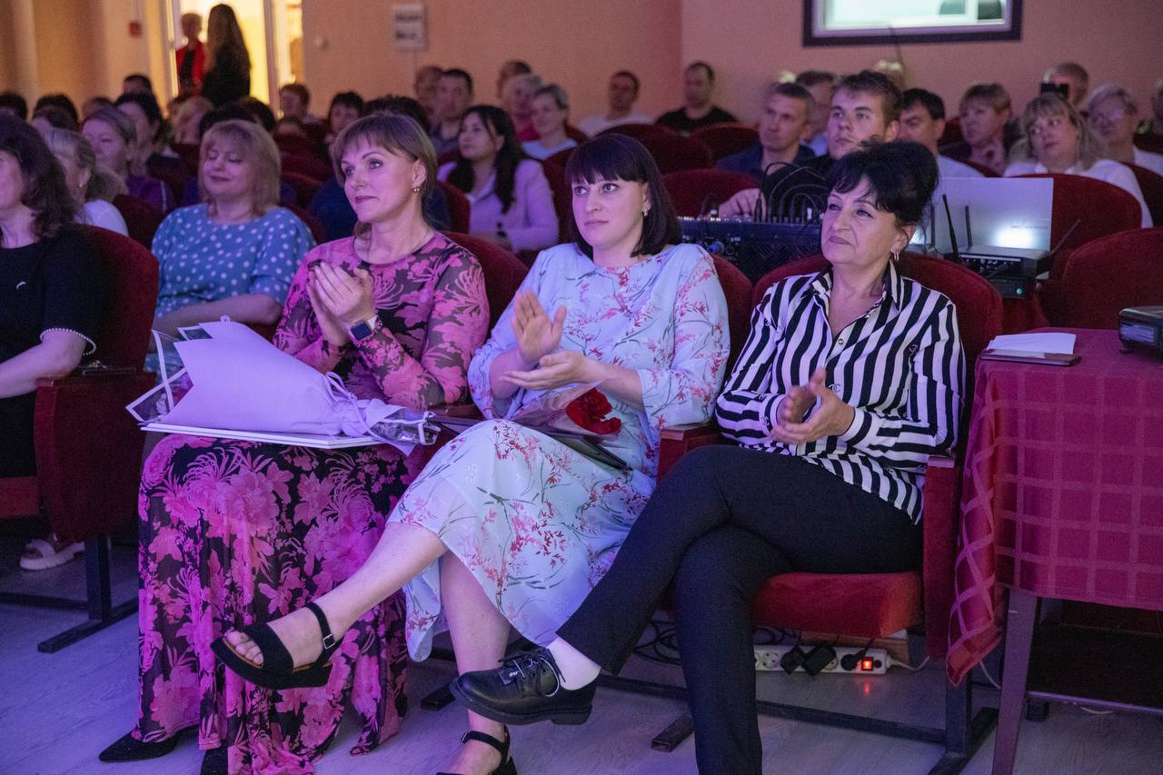 Торжественное чествование сотрудников заводской здравницы, посвященное Дню медицинского работника