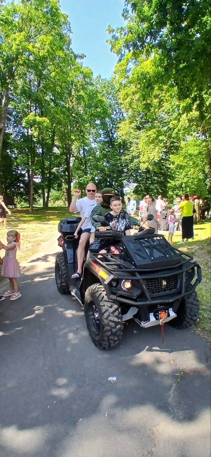 В санатории ,,Машиностроитель" дети и их родители продолжают заряжаться позитивом и отличным настроением